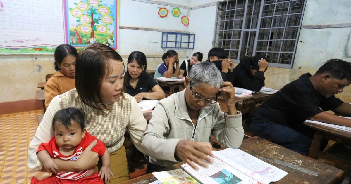 Học chữ ở tuổi xế chiều
