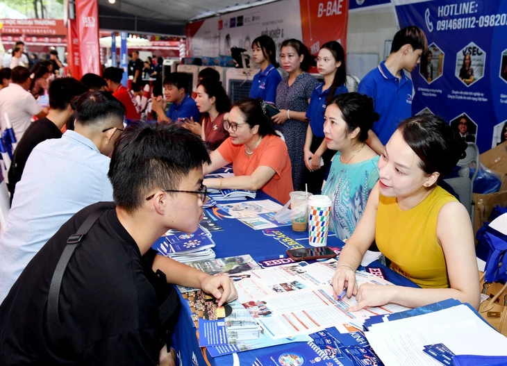 điểm chuẩn - Ảnh 1.