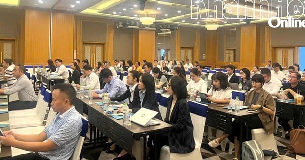 カインホア省：100社以上の企業の代表者がグリーンツーリズムの標準管理ソフトウェアの使用方法について研修を受けた。