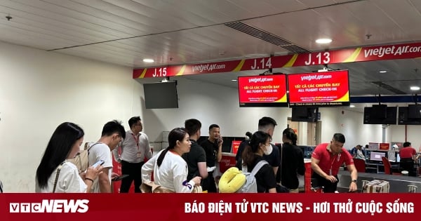 Cao điểm 2/9, sân bay Tân Sơn Nhất dự kiến đón 130.000 khách mỗi ngày