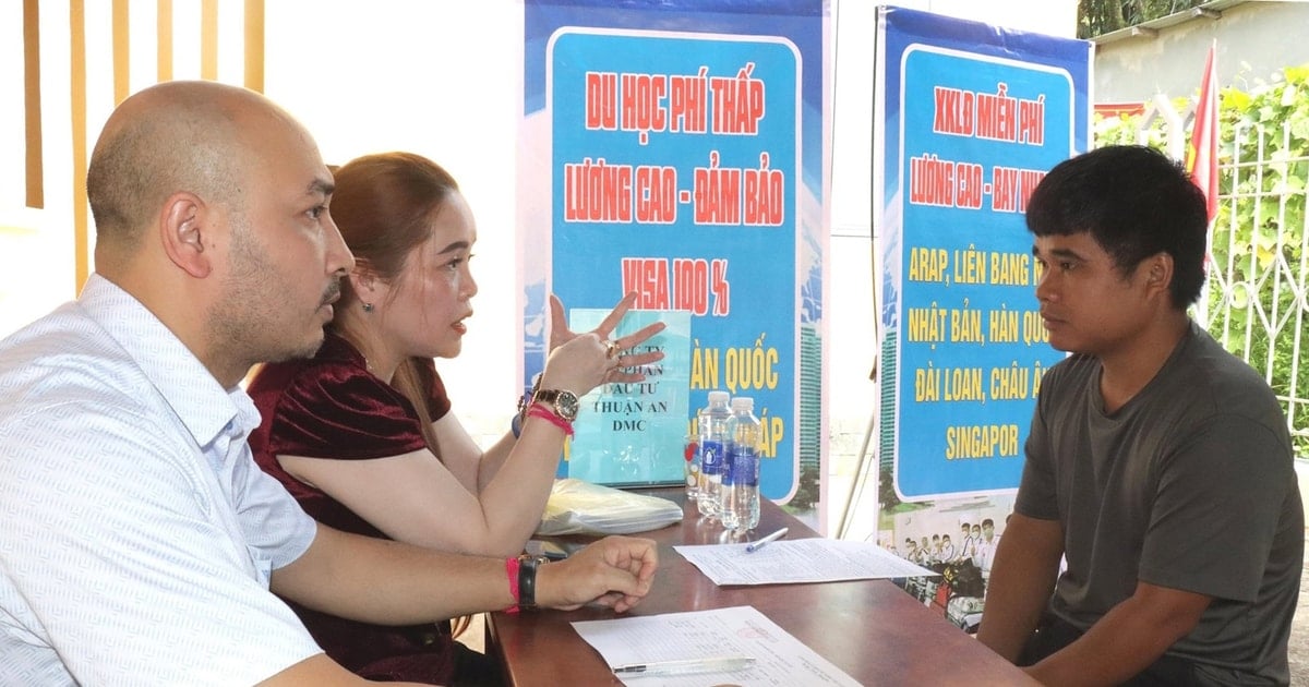 Gần 40 lao động xã Avương đăng ký làm việc trong nước và nước ngoài