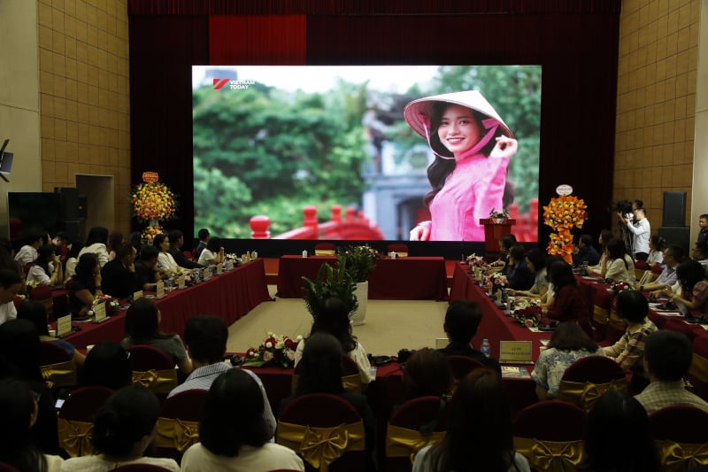 Ra mắt kênh truyền hình đối ngoại quốc gia đầu tiên - Vietnam Today -2