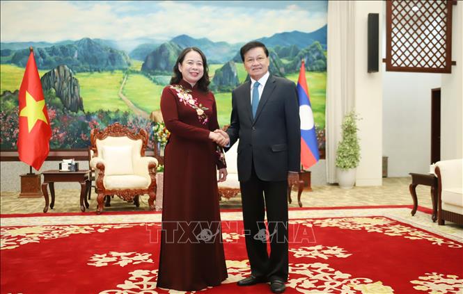 Vietnam y Laos continúan fortaleciendo sus relaciones especiales y su cooperación integral