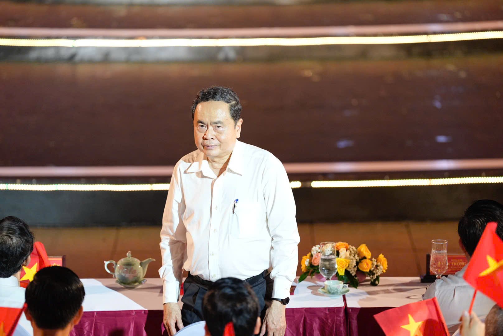 Cầu truyền hình 'Thời cơ vàng' sống lại những khoảnh khắc lịch sử- Ảnh 3.