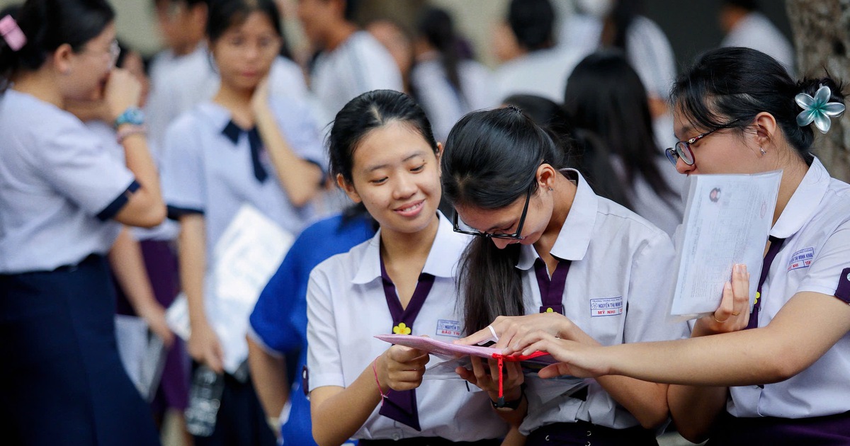 คะแนนมาตรฐานสำหรับวิชาเคมีที่มหาวิทยาลัยการศึกษานครโฮจิมินห์คือ 29.38