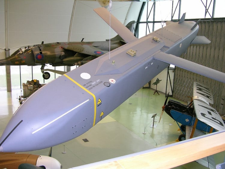 3-anh-wikipedia.jpg