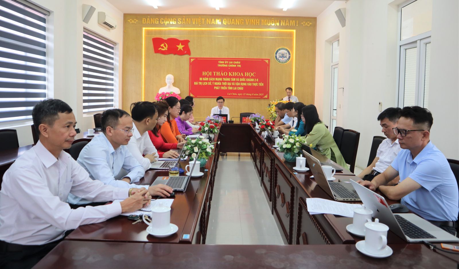 Hội thảo khoa học: 80 năm Cách mạng tháng Tám và Quốc khánh 2/9 - giá trị lịch sử, ý nghĩa thời đại và vận dụng vào thực tiễn phát triển tỉnh Lai Châu