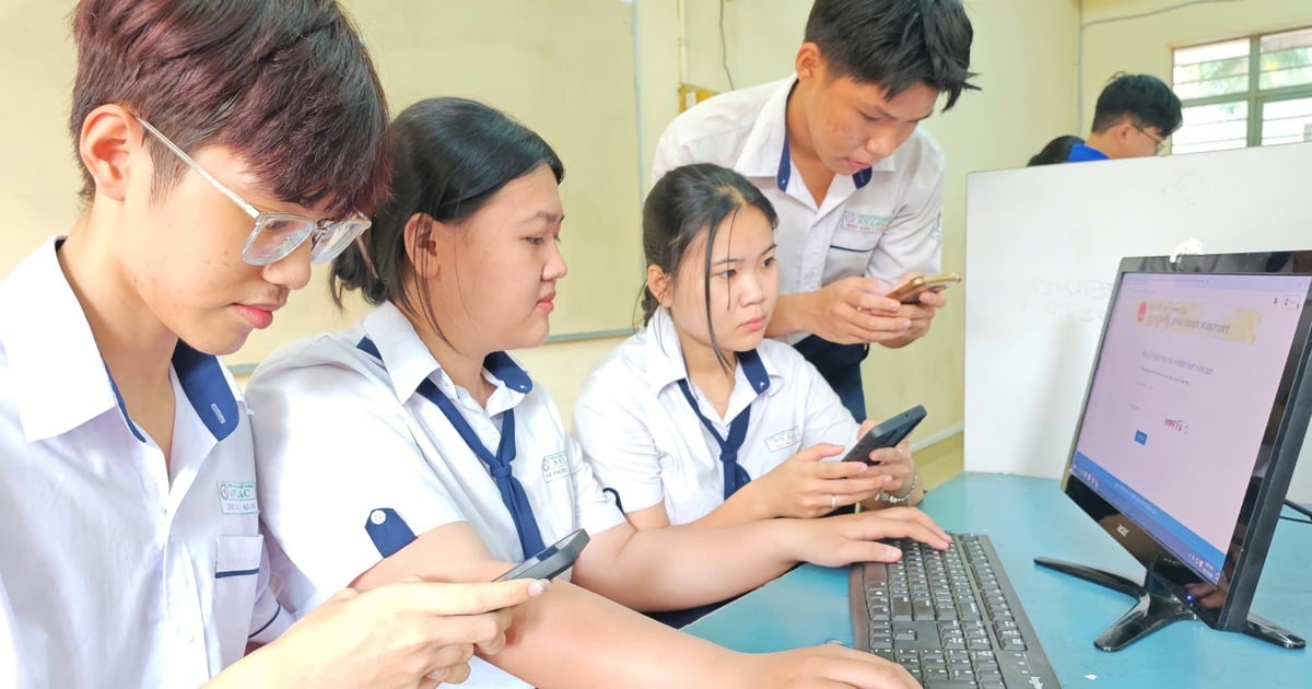 Ngành nào có điểm chuẩn cao nhất Trường ĐH Quốc tế Sài Gòn?