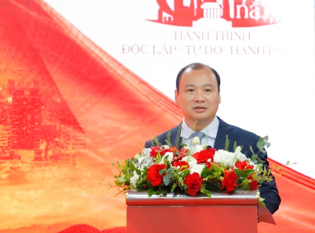Triển lãm thành tựu Đất nước: Sống lại những khoảnh khắc lịch sử, hiểu sâu hơn về giá trị của độc lập tự do, khát vọng và ý chí của Việt Nam - Ảnh 4.