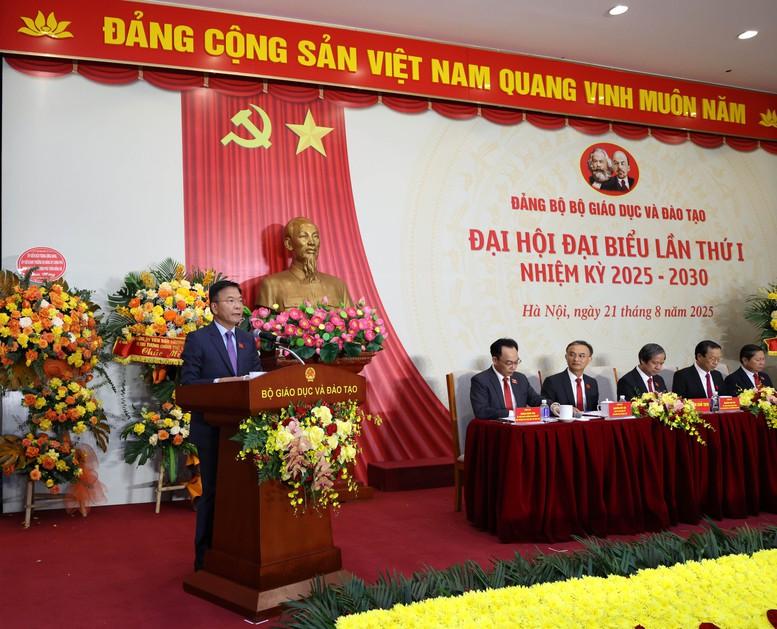 Phó Thủ tướng Lê Thành Long: Tạo cơ chế, chính sách đặc thù, vượt trội trong phát triển và quản lý giáo dục- Ảnh 4.