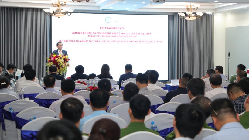 ទិដ្ឋភាពទូទៅនៃសិក្ខាសាលា។