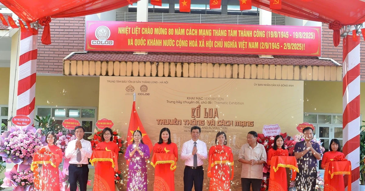พิธีเปิดนิทรรศการ “โคโลอา – ประเพณี และการปฏิวัติ”