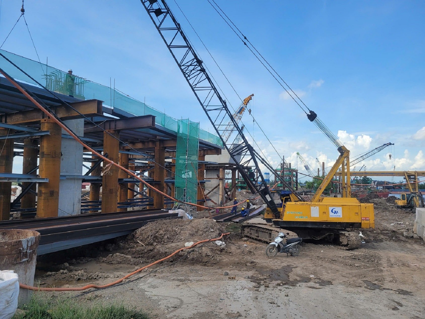 Removing 'bottlenecks' in project site clearance