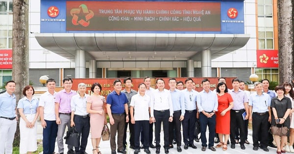 Đoàn công tác Bộ KH&CN làm việc với tỉnh Nghệ An về vận hành chính quyền địa phương cấp xã, phường