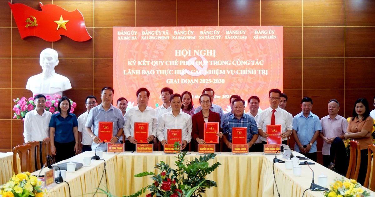 Signing of coordination regulations between 6 communes of Bac Ha district (old)