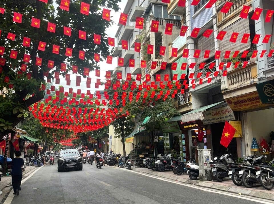 three-dinh2.jpg