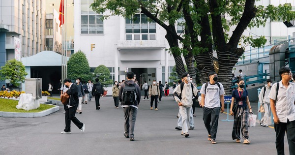 Die Ho Chi Minh City University of Industry bietet 4 Hauptfächer mit Punktzahlen über 26 an.