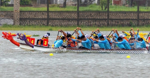 ម្ចាស់ផ្ទះទីក្រុងហូជីមិញឈ្នះជើងឯកប្រណាំងទូកប្រពៃណីឆ្នាំ 2025