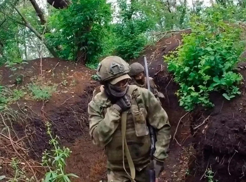150人のロシア兵が2000人のウクライナ軍の反撃を撃退した
