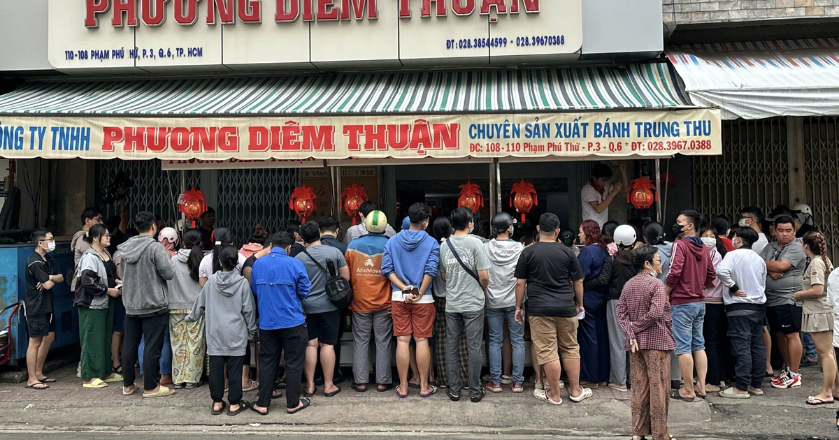 Tiệm bánh trung thu nổi tiếng ở TP.HCM mở bán sớm, năm nay có gì mới?