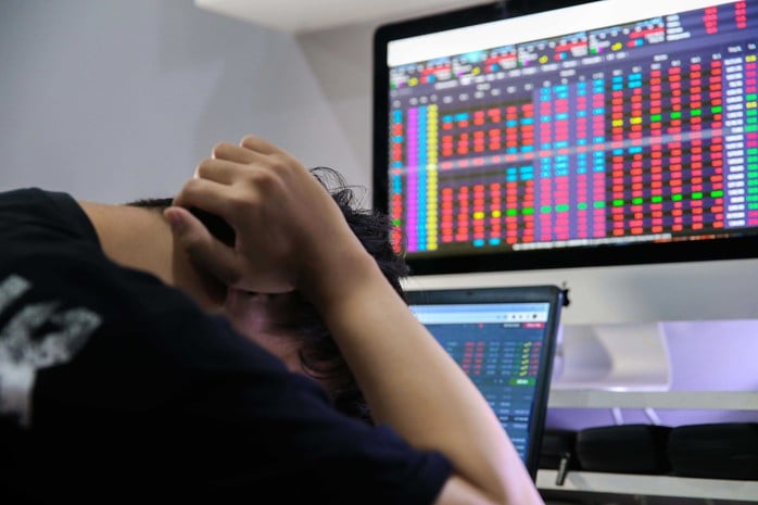 Chuyên gia nói gì sau phiên chứng khoán 