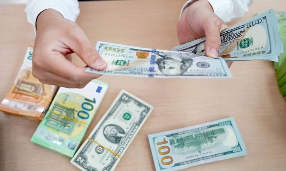오늘(8월 23일) USD 환율: USD 급락