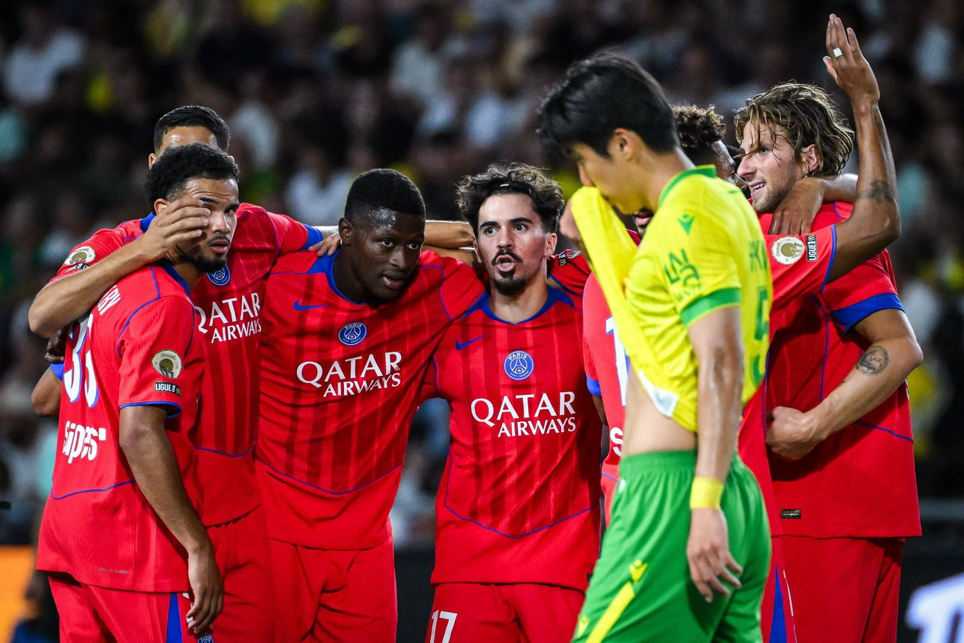 le-paris-saint-germain-a-bien-debute-sa-saison-en-s-imposant-1-0-a-nantes-dimanche-en-cloture-de-la-premiere-journee-de-ligue-1-photo-sipa-matthieu-mirville-1755463719.jpg