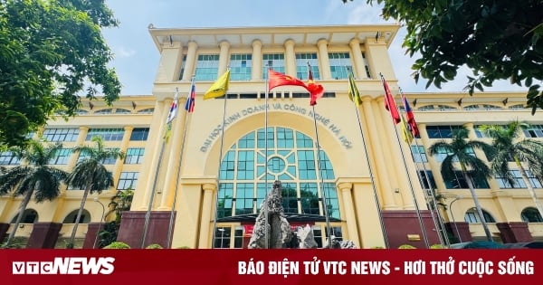 Benchmark scores for 27 majors at Hanoi University of Business and Technology