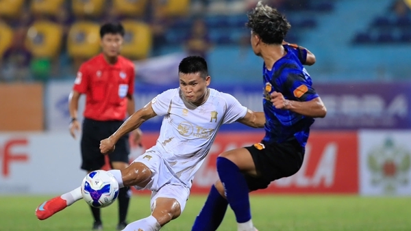 Tie Hoang Anh Gia Lai, Hanoi FC still has no win in V.league