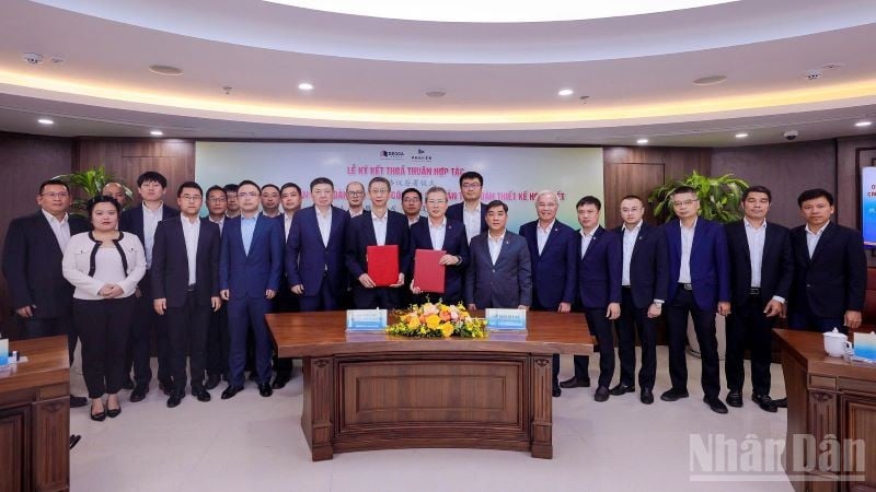 ក្រុមហ៊ុន Deo Ca Group និង Hoa Thiet Design Group (ចិន) បានធ្វើការ ពិភាក្សា និងចុះហត្ថលេខាលើកិច្ចព្រមព្រៀងមួយ ដើម្បីបង្កើតទំនាក់ទំនងសហប្រតិបត្តិការយុទ្ធសាស្ត្ររវាងភាគីទាំងពីរ។