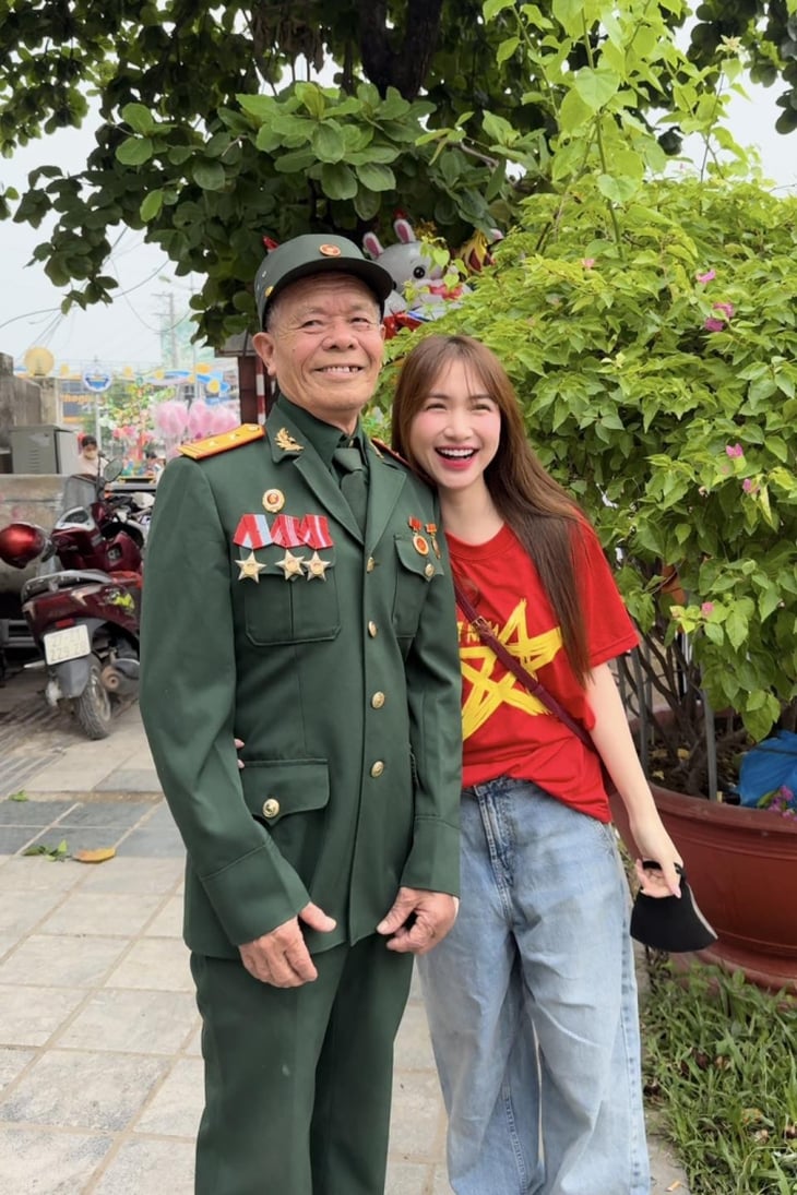 Hòa Minzy - Ảnh 3.