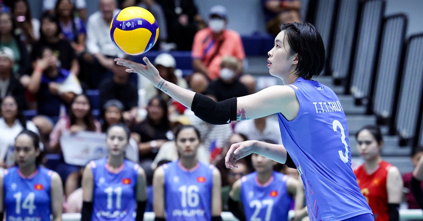 Composition de l'équipe féminine de volley-ball du Vietnam contre la Pologne : Thanh Thuy attend les ordres