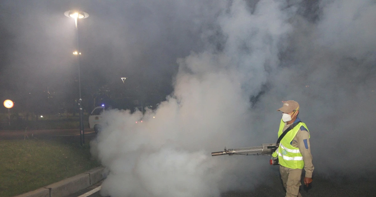 Le CDC de Hanoi surveille et gère les zones à risque et les épidémies de dengue