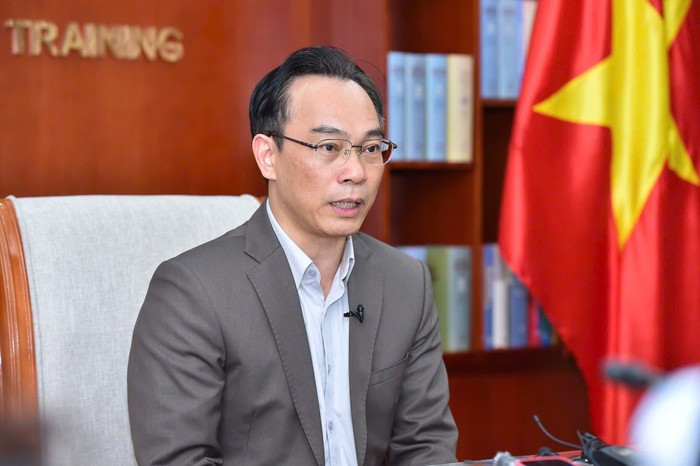thutruonghoangminhson.jpg