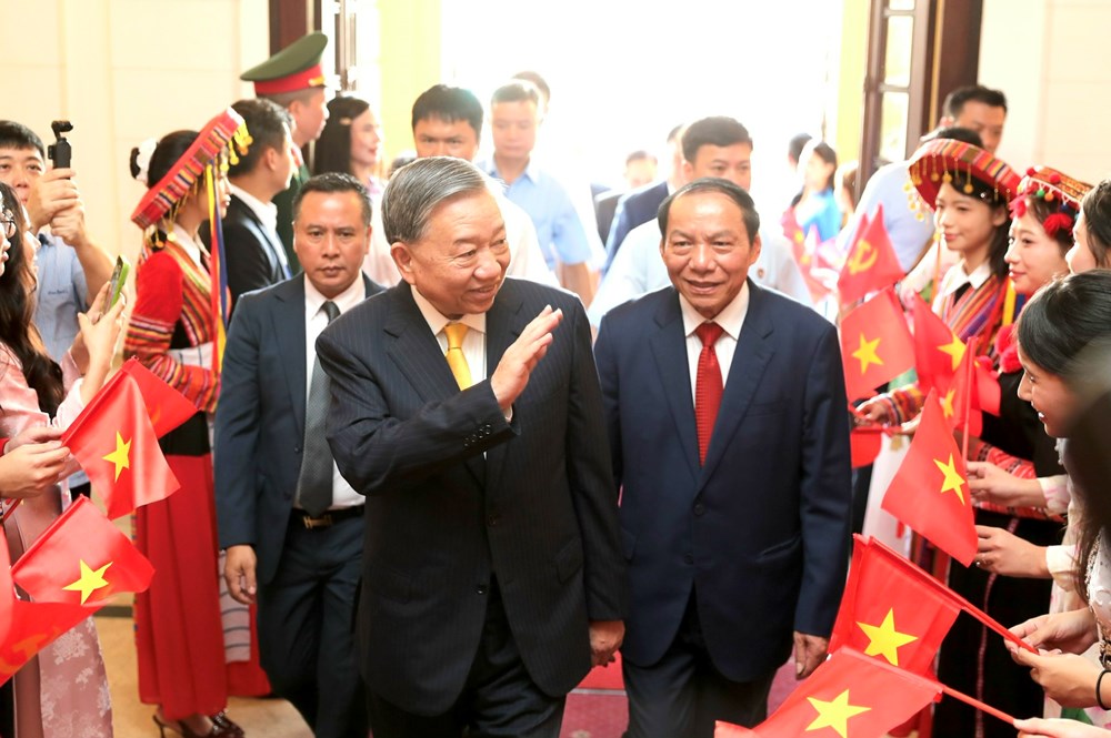 เลขาธิการใหญ่โตลัมเข้าร่วมงานฉลองครบรอบ 80 ปี วันประเพณีภาควัฒนธรรม
