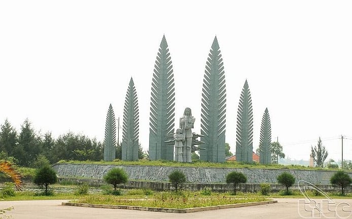 ផ្អាក​ទទួល​ភ្ញៀវ​ជា​បណ្ដោះ​អាសន្ន​ទៅ​រមណីយដ្ឋាន Hien Luong - Ben Hai -0