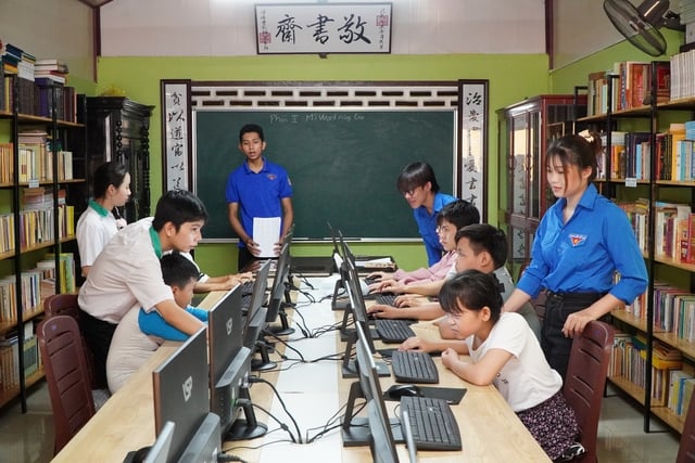 Ngôi chùa 130 năm tuổi xanh mát giữa trung tâm Cần Thơ- Ảnh 9.