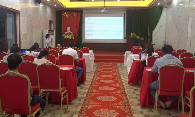 Department of Home Affairs trains in collecting information about workers linked to national population database - Cao Bang Electronic Newspaper