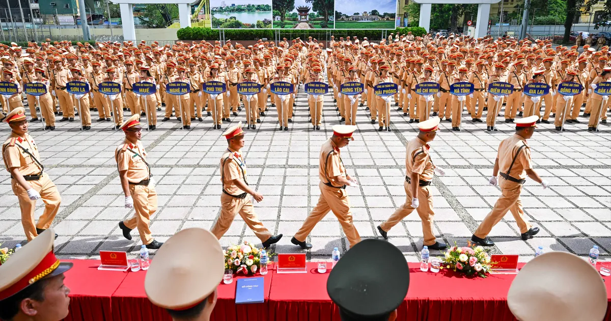 More than 600 traffic police officers to support Hanoi in serving the A80 Grand Festival
