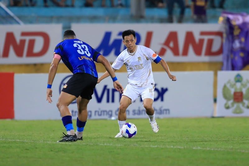 Hanoi FC បន្ត​ការ​ប្រកួត​មិន​ឈ្នះ​ក្នុង​ V.league 2025/2026 -0
