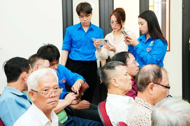 Phường Định Công với mục tiêu mỗi công dân thực sự là công dân số- Ảnh 4.