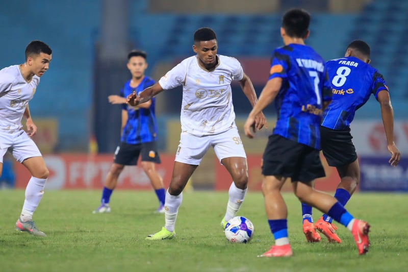 Hanoi FC បន្ត​ការ​ប្រកួត​មិន​ឈ្នះ​ក្នុង​ V.league 2025/2026 -0