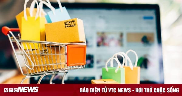 Công nghệ 23/8: YouTube Shopping thúc đẩy thương mại điện tử Việt Nam 