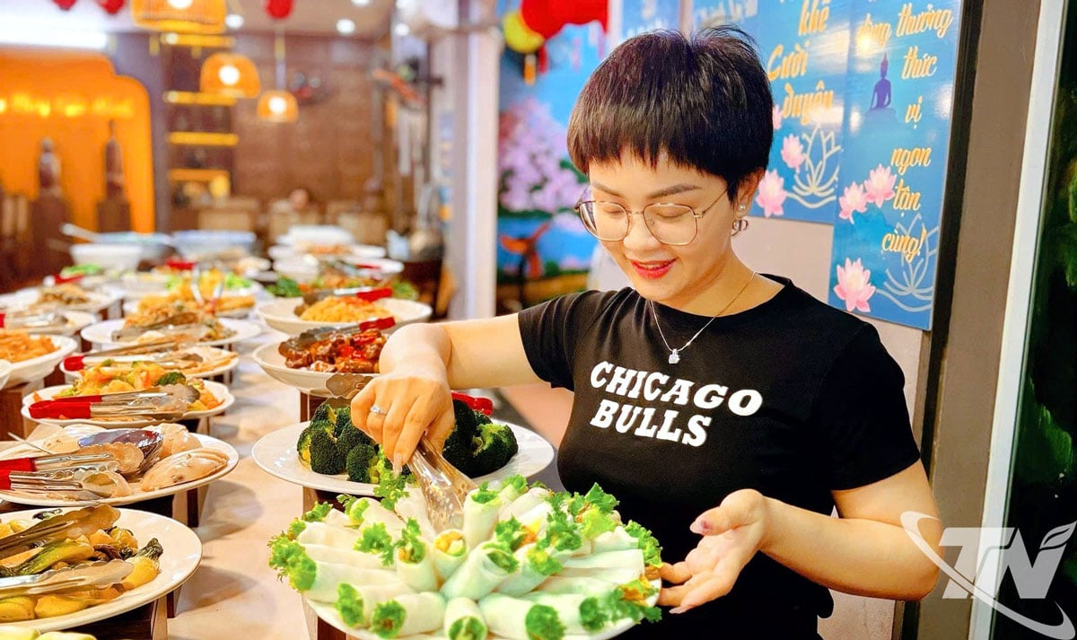 Vegetarian restaurants often focus on creating balanced and attractive menus to attract customers.