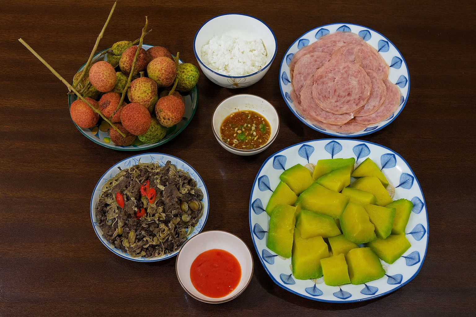 12 mâm cơm ngon cuối tuần, cả nhà quây quần thưởng thức trước giờ diễu binh A80- Ảnh 7.