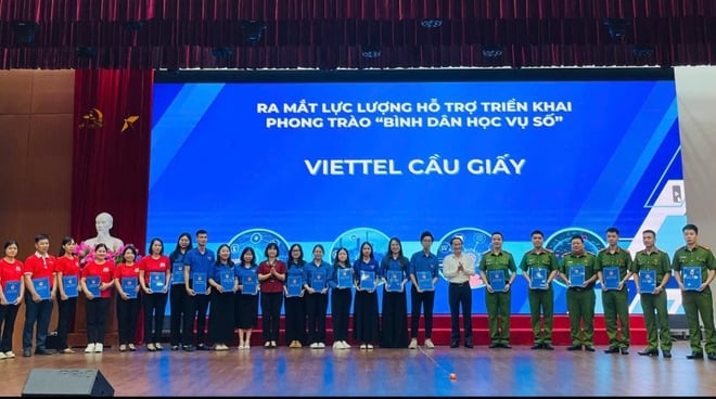 Phường Cầu Giấy: Quyết tâm trở thành điểm sáng của Thủ đô trong phong trào học tập số- Ảnh 3.