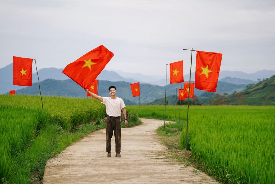 ruộng bậc thang - Ảnh 1.