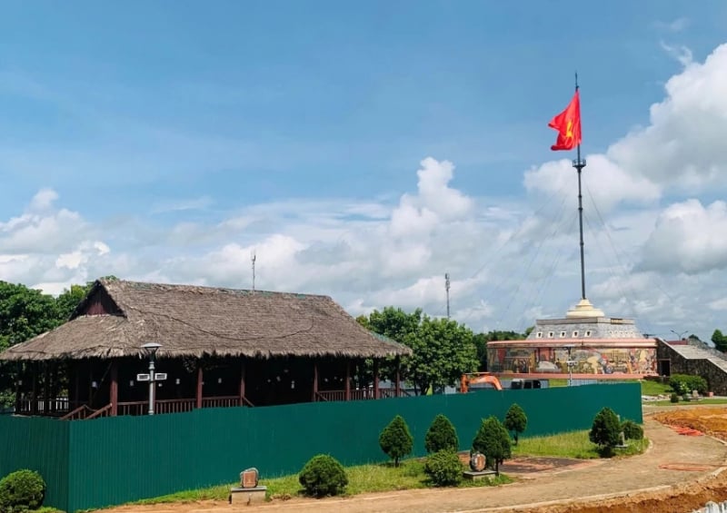 ផ្អាក​ទទួល​ភ្ញៀវ​ជា​បណ្ដោះ​អាសន្ន​ទៅ​រមណីយដ្ឋាន Hien Luong - Ben Hai -0