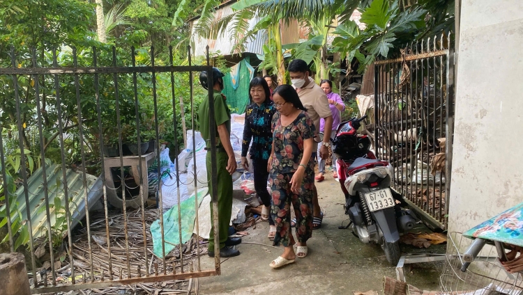 La police du quartier de My Thoi détruit un casino