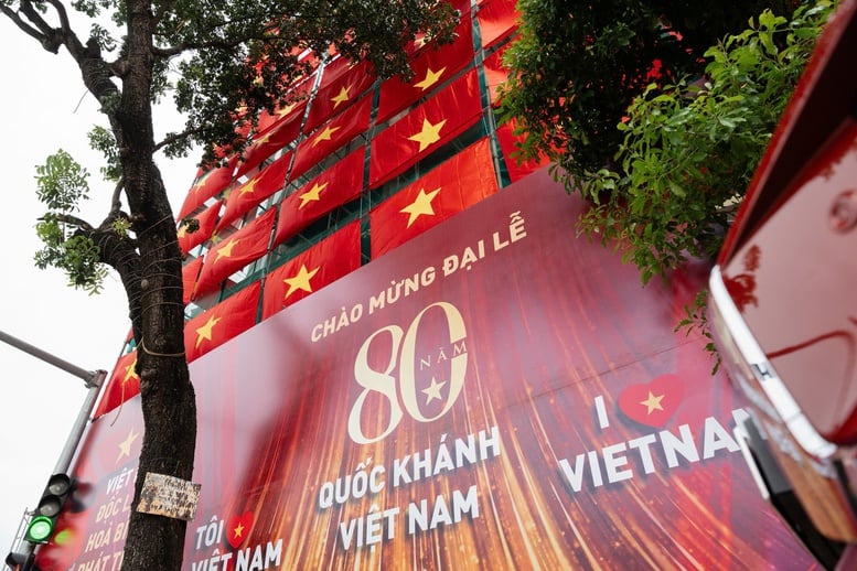 Người dân phấn khởi, háo hức chờ đợi buổi tổng hợp luyện lần 2 A80- Ảnh 7.